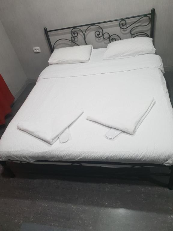 Hotel Ragnar Tiflis Dış mekan fotoğraf