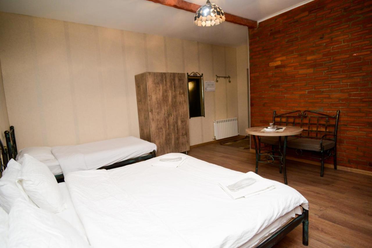 Hotel Ragnar Tiflis Dış mekan fotoğraf